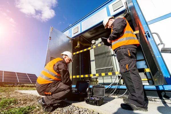 Household Solar Panels: ROI and Payback Period Guide