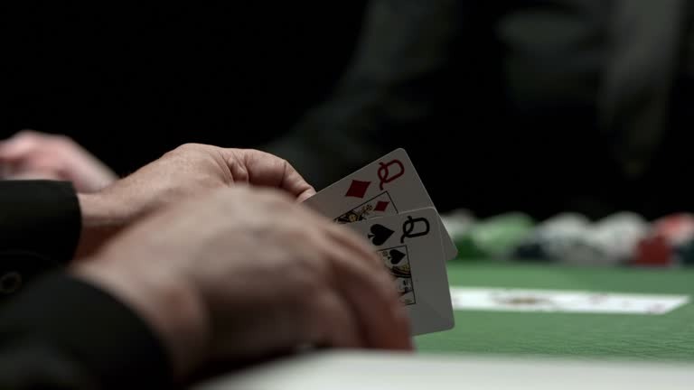 コインポーカー 使い方を基本から学べる解説記事