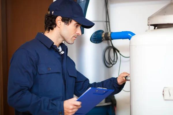 Skilled Plumber Edmond for Quality Plumbing Work