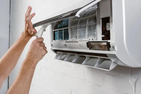 When to Call an Expert for Air Conditioning Repair